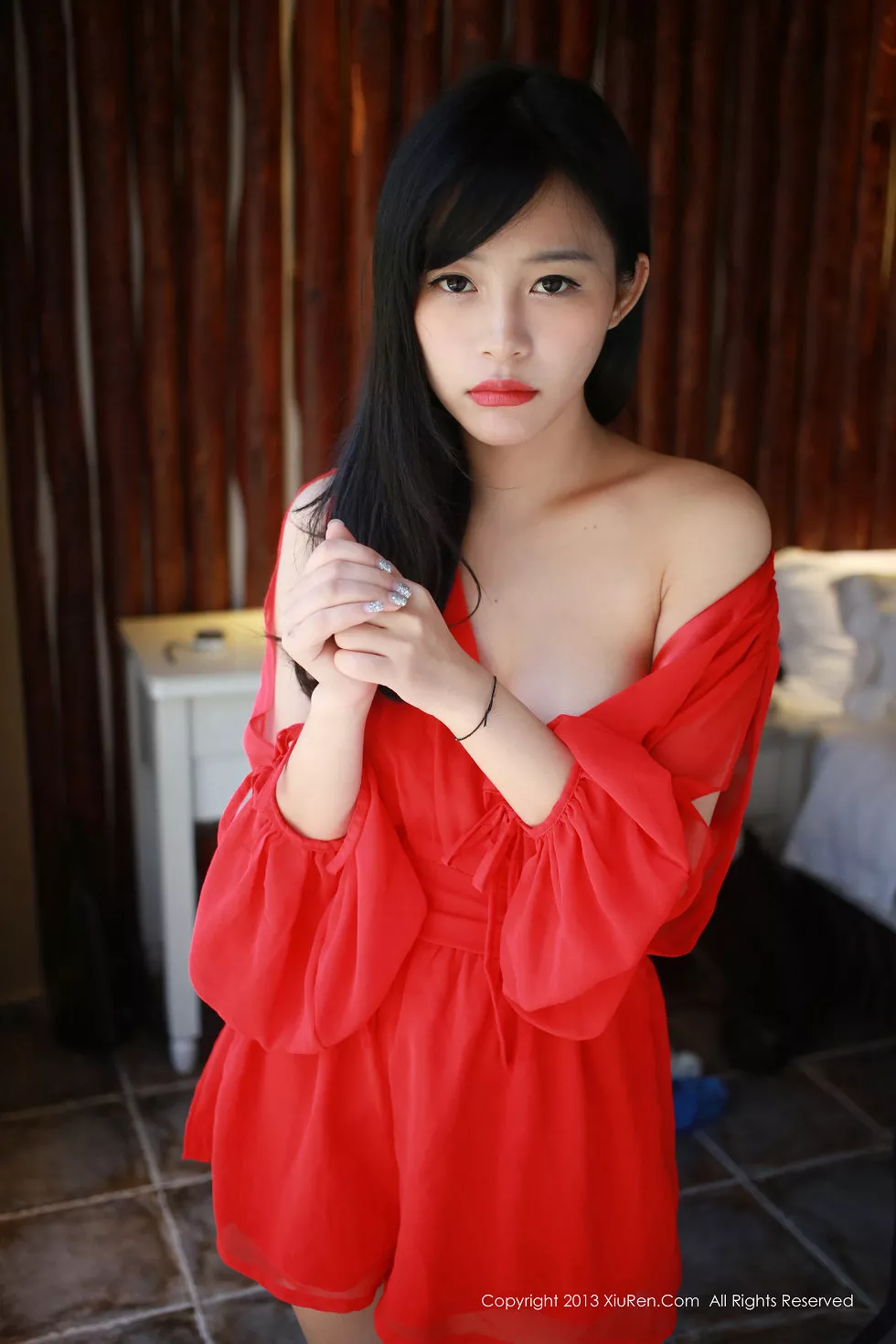 Xgyw.Org_XiuRen第007期_嫩模toro羽住性感红唇激情诱惑70P