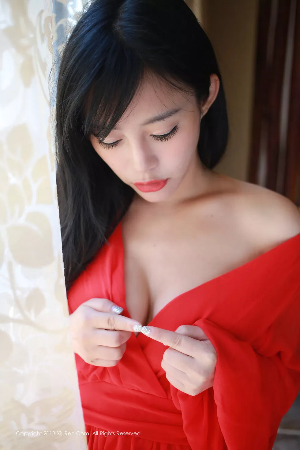 Xgyw.Org_XiuRen第007期_嫩模toro羽住性感红唇激情诱惑70P