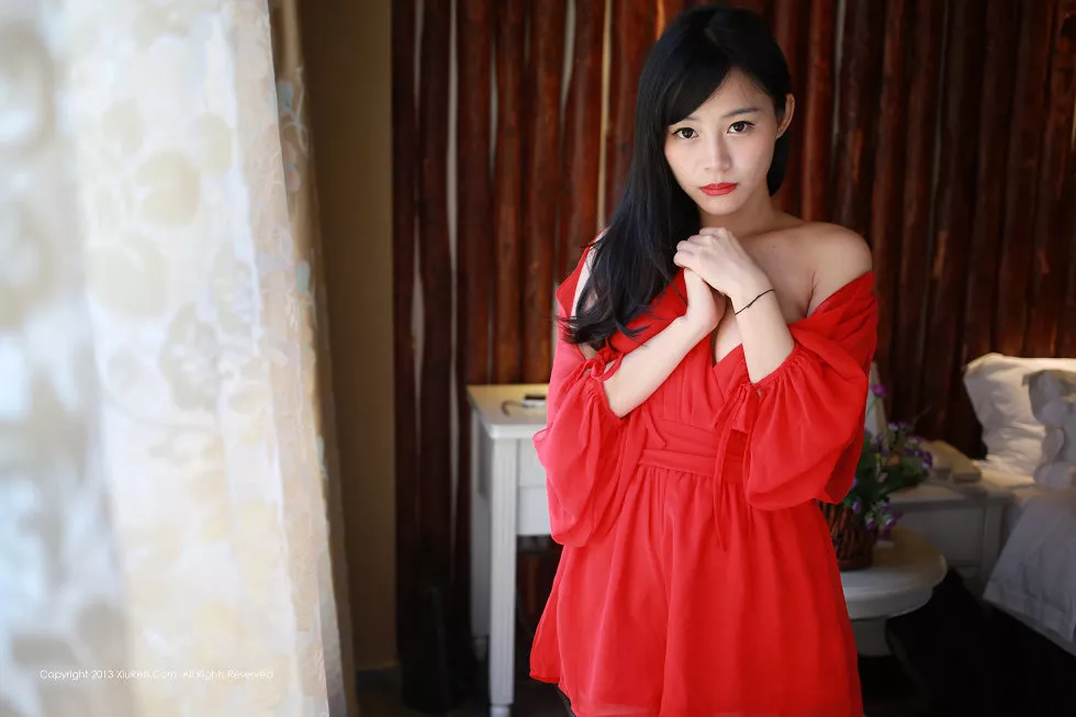 Xgyw.Org_XiuRen第007期_嫩模toro羽住性感红唇激情诱惑70P