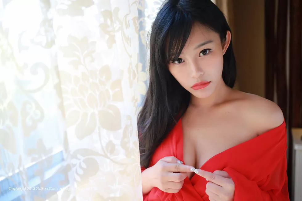 Xgyw.Org_XiuRen第007期_嫩模toro羽住性感红唇激情诱惑70P