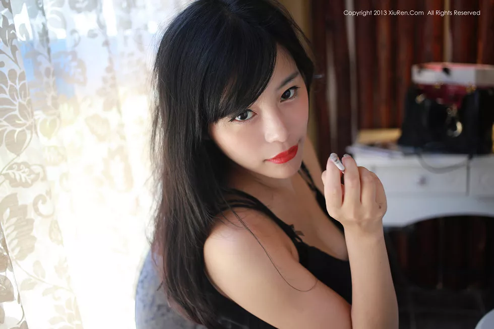 Xgyw.Org_XiuRen第007期_嫩模toro羽住性感红唇激情诱惑70P