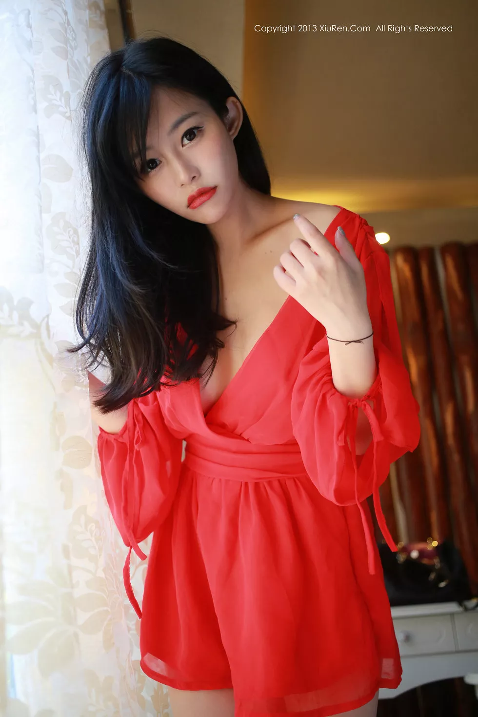 Xgyw.Org_XiuRen第007期_嫩模toro羽住性感红唇激情诱惑70P