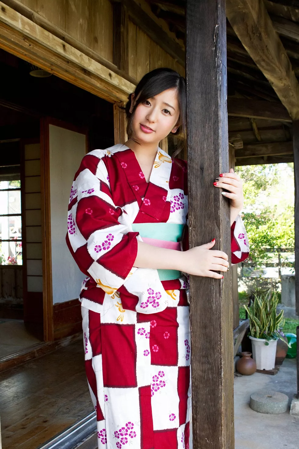 Xgyw.Org_[YS Web]Vol.561_日本写真女优村上友梨性感甜美写真91P