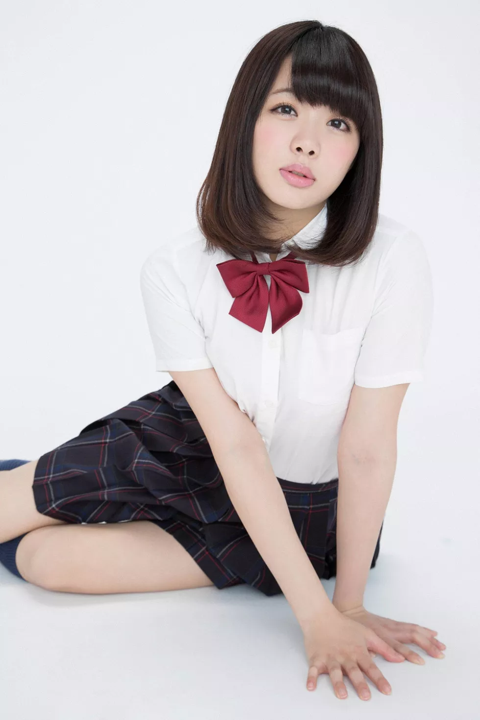Xgyw.Org_[YS Web]Vol.652_日本90后艺人萌木七海清爽学生装写真47P