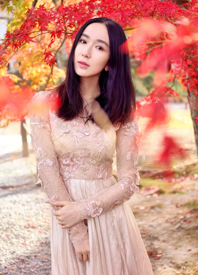 Xgyw.Org_美女艺人娄艺潇靓颜清秀气质娴静写真9P