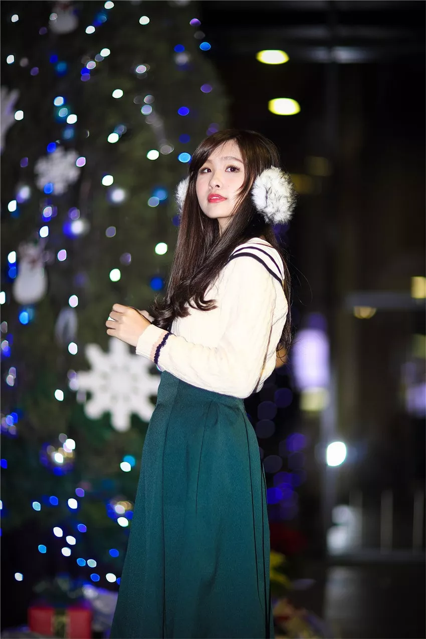 Xgyw.Org_台湾清纯美女莫葵Vika校园风清纯外拍写真57P