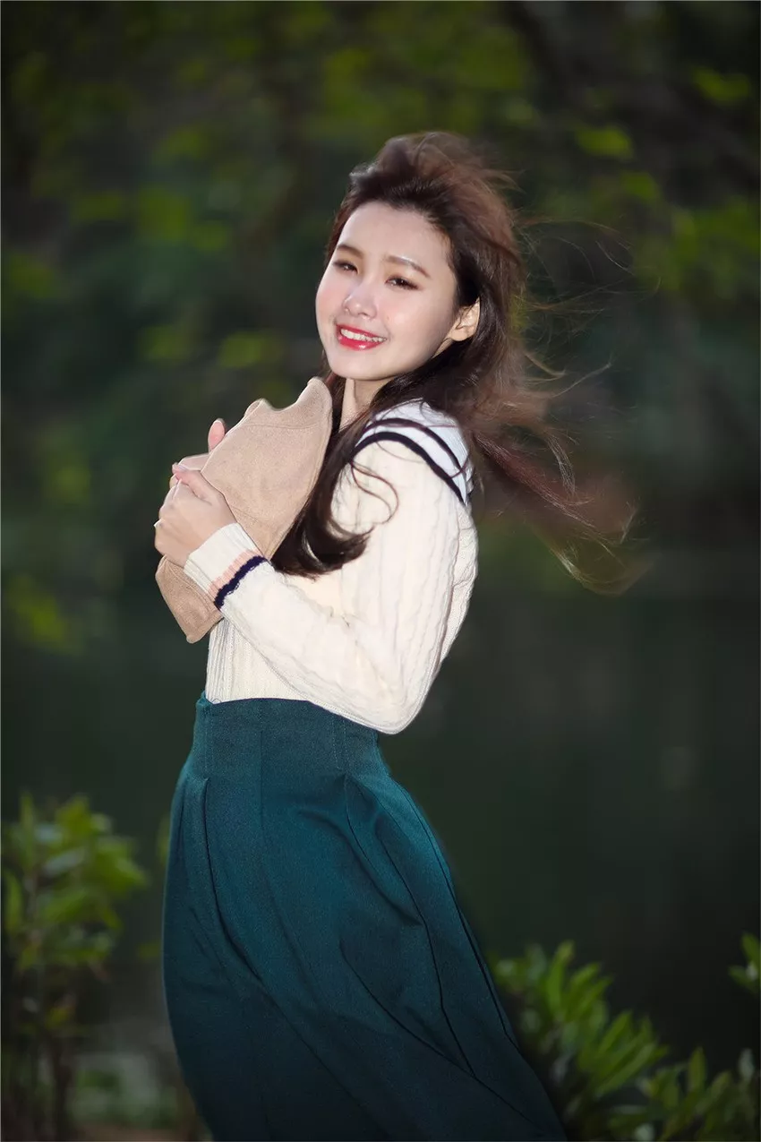 Xgyw.Org_台湾清纯美女莫葵Vika校园风清纯外拍写真57P