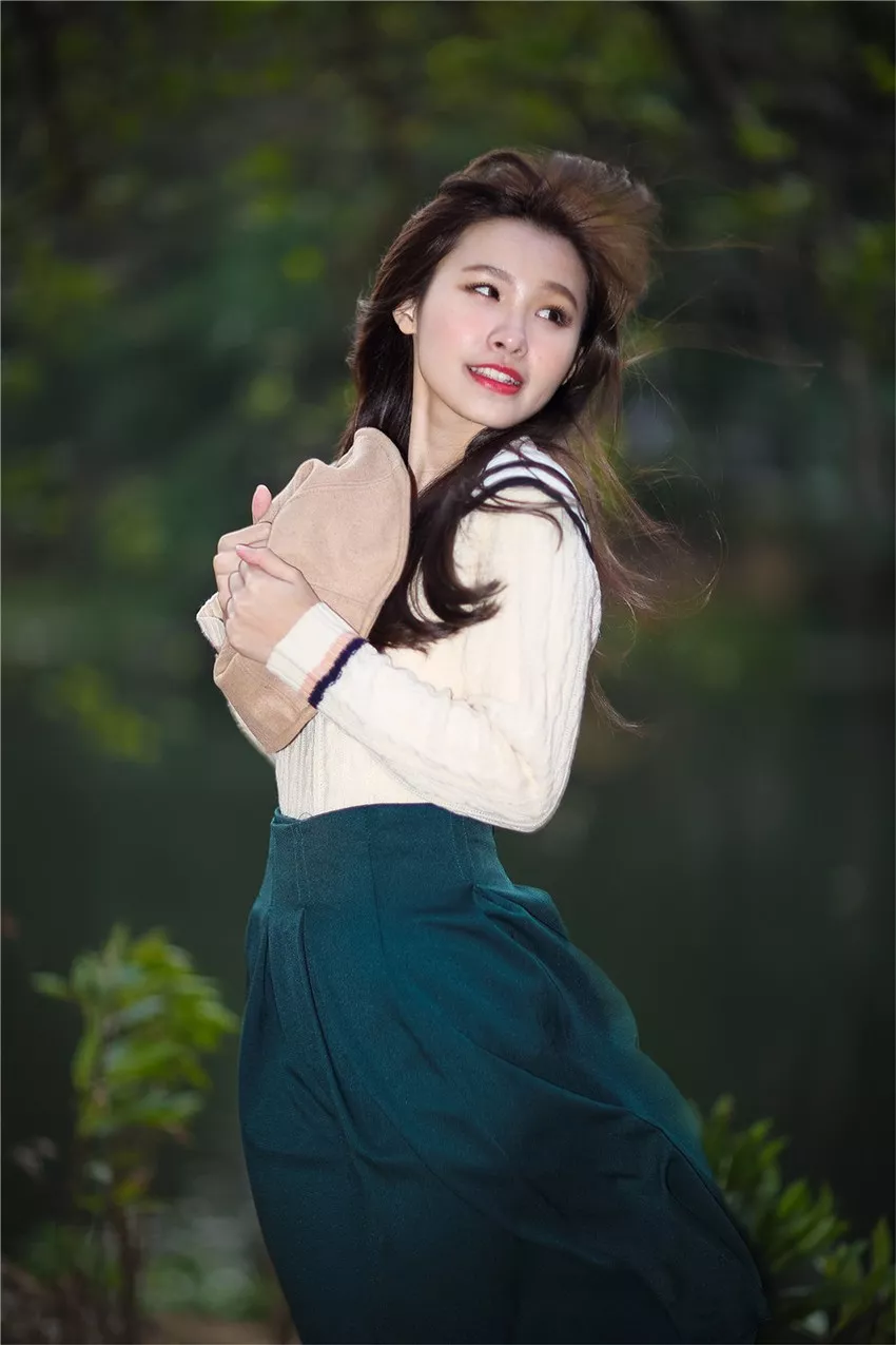 Xgyw.Org_台湾清纯美女莫葵Vika校园风清纯外拍写真57P