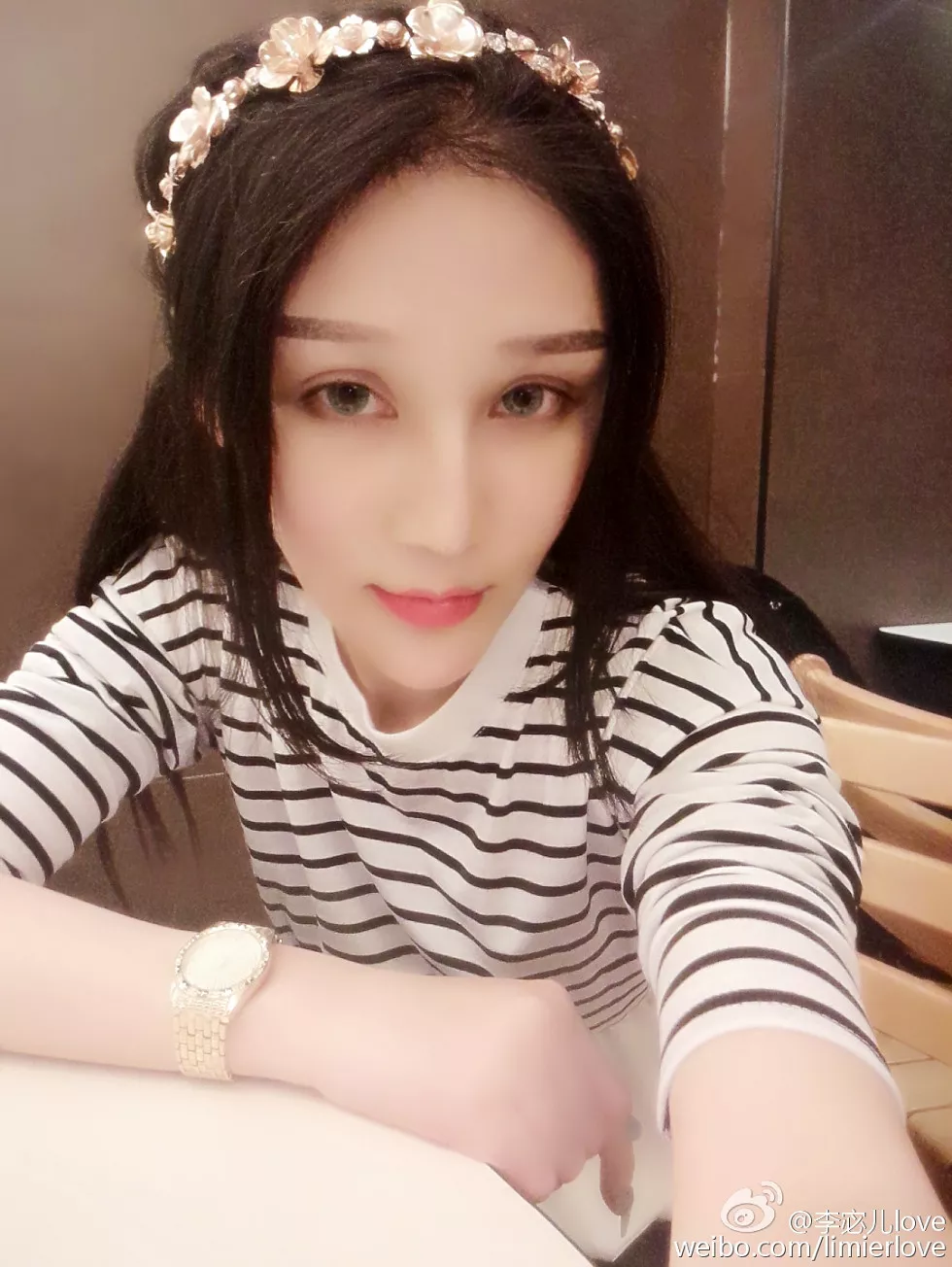 Xgyw.Org_国产嫩模湿吻女神李宓儿高颜值大尺度美胸豪乳海量性感写真111P