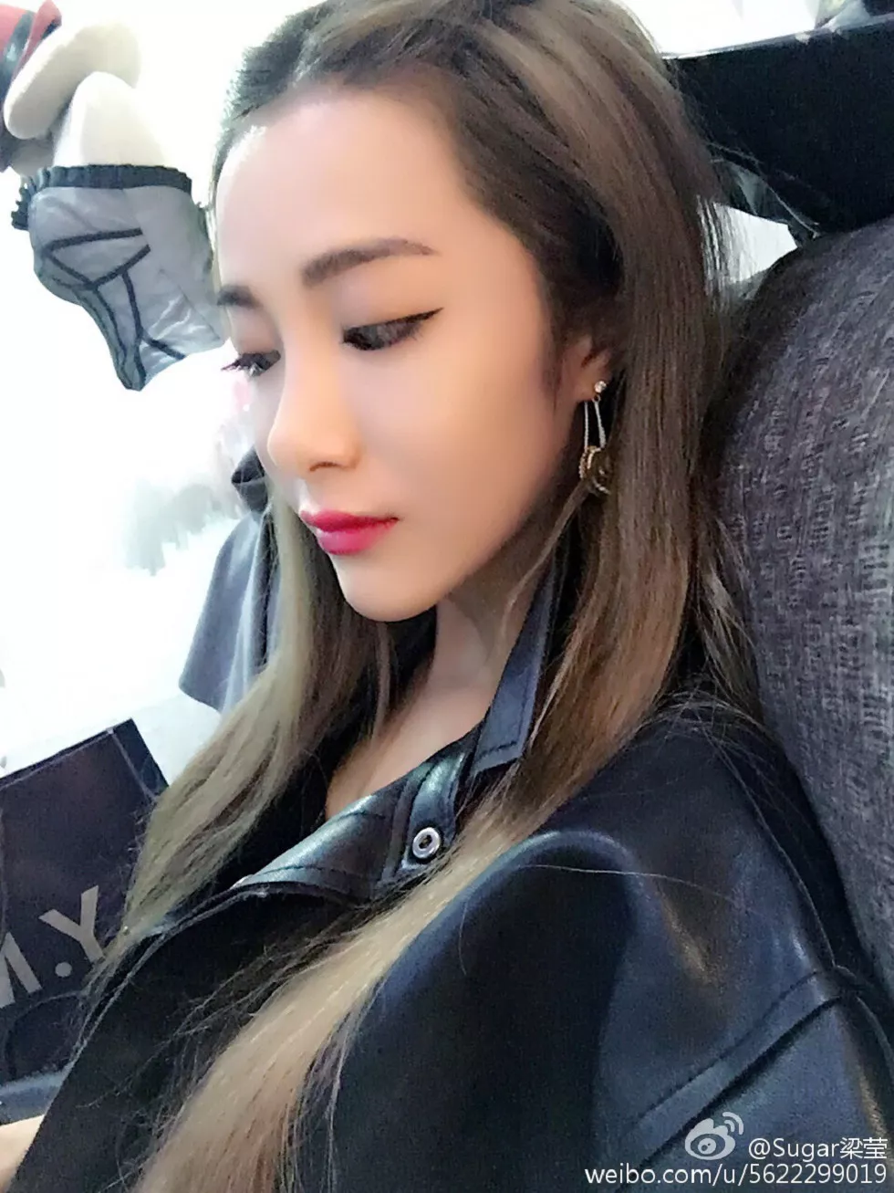 Xgyw.Org_美女模特Sugar梁莹美臀女神海量性感写真131P