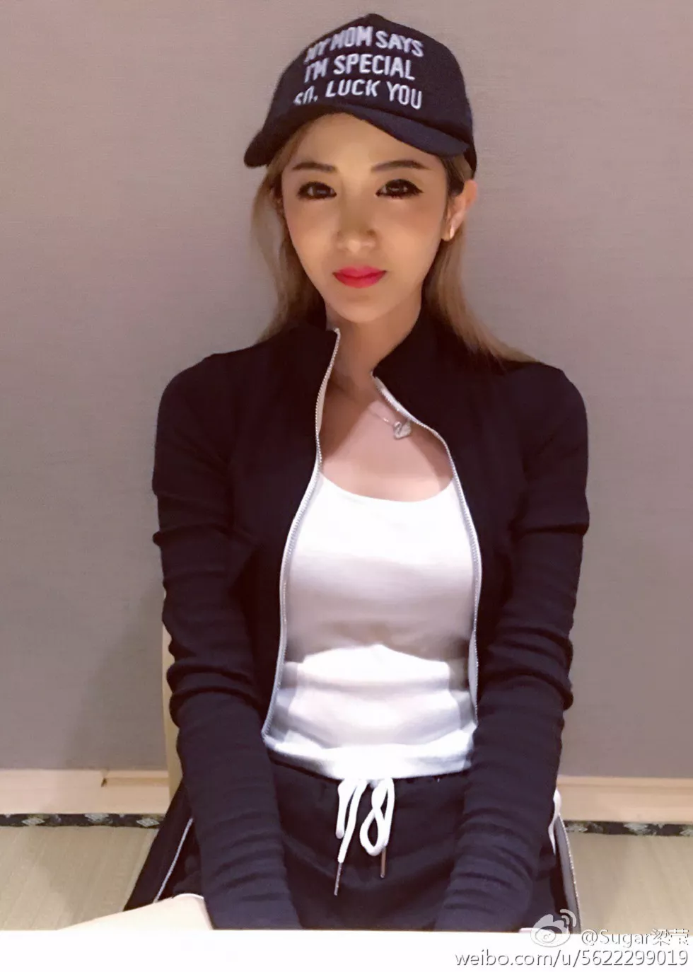 Xgyw.Org_美女模特Sugar梁莹美臀女神海量性感写真131P