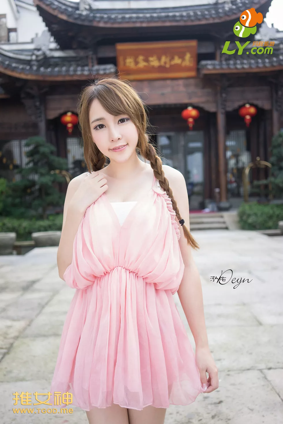 Xgyw.Org_[TGOD推女神]2014.10.01_嫩模showgirl黄梦羡性感内衣系列迷人美胸写真58P