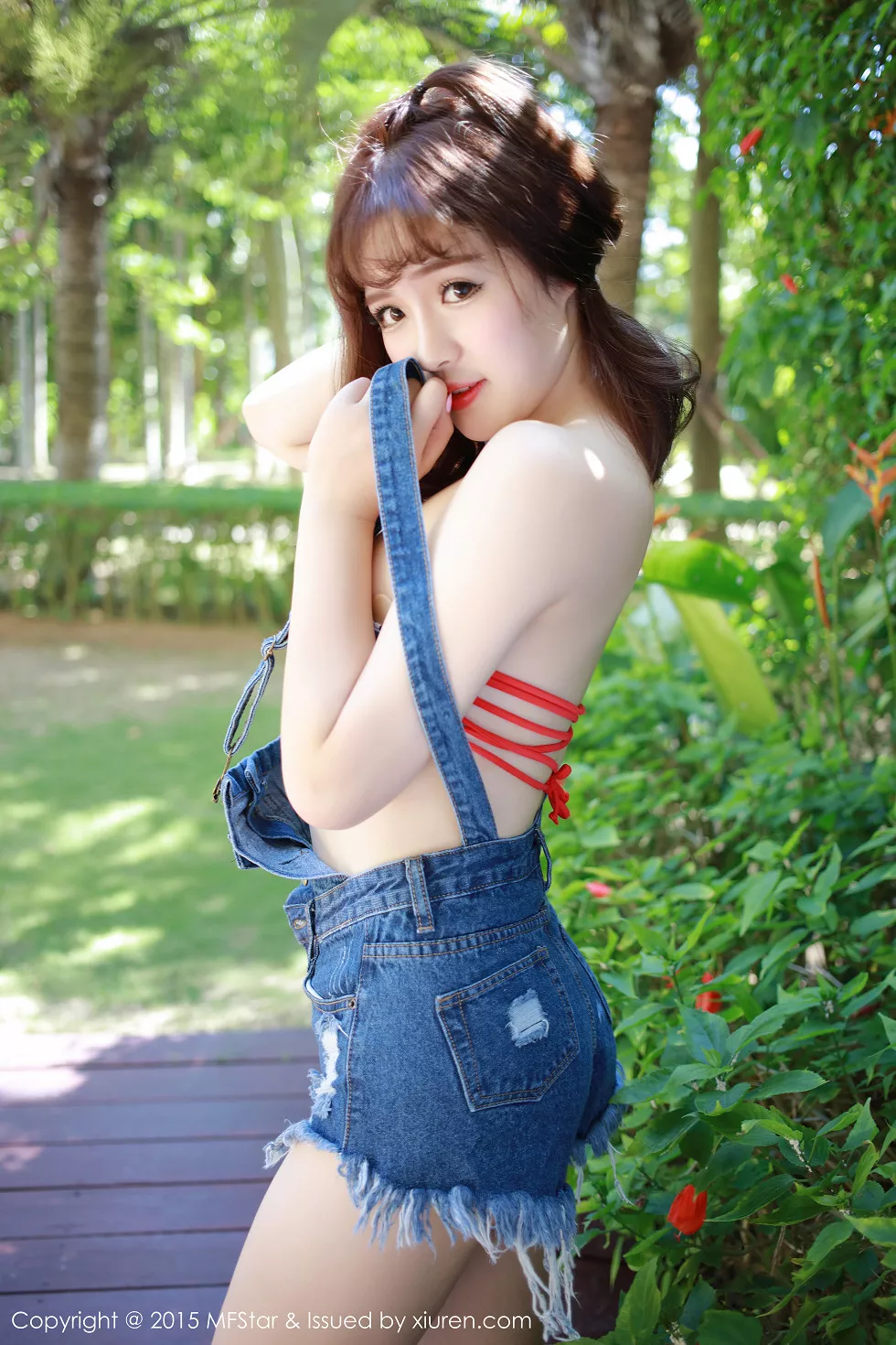 Xgyw.Org_[MFStar模范学院]Vol.034_嫩模徐cake三亚旅拍性感黑色蕾丝情趣内衣完美诱惑50P
