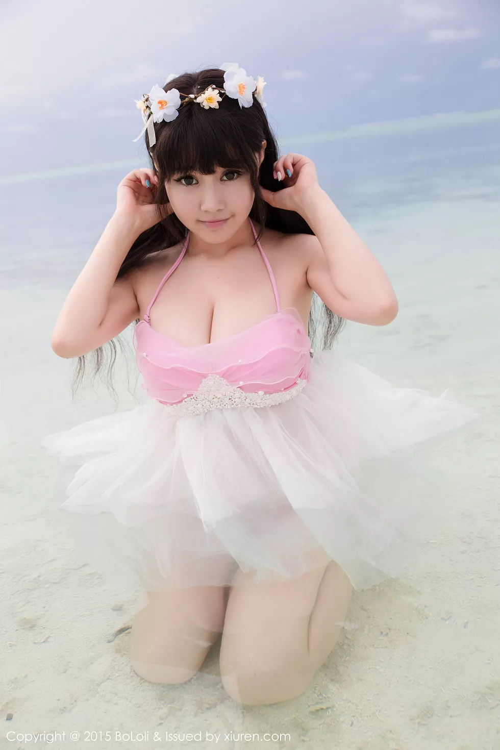 Xgyw.Org_[BoLoli波萝社]Vol.057_嫩模Barbie可儿泳池里性感比基尼半脱秀豪乳诱惑写真49P