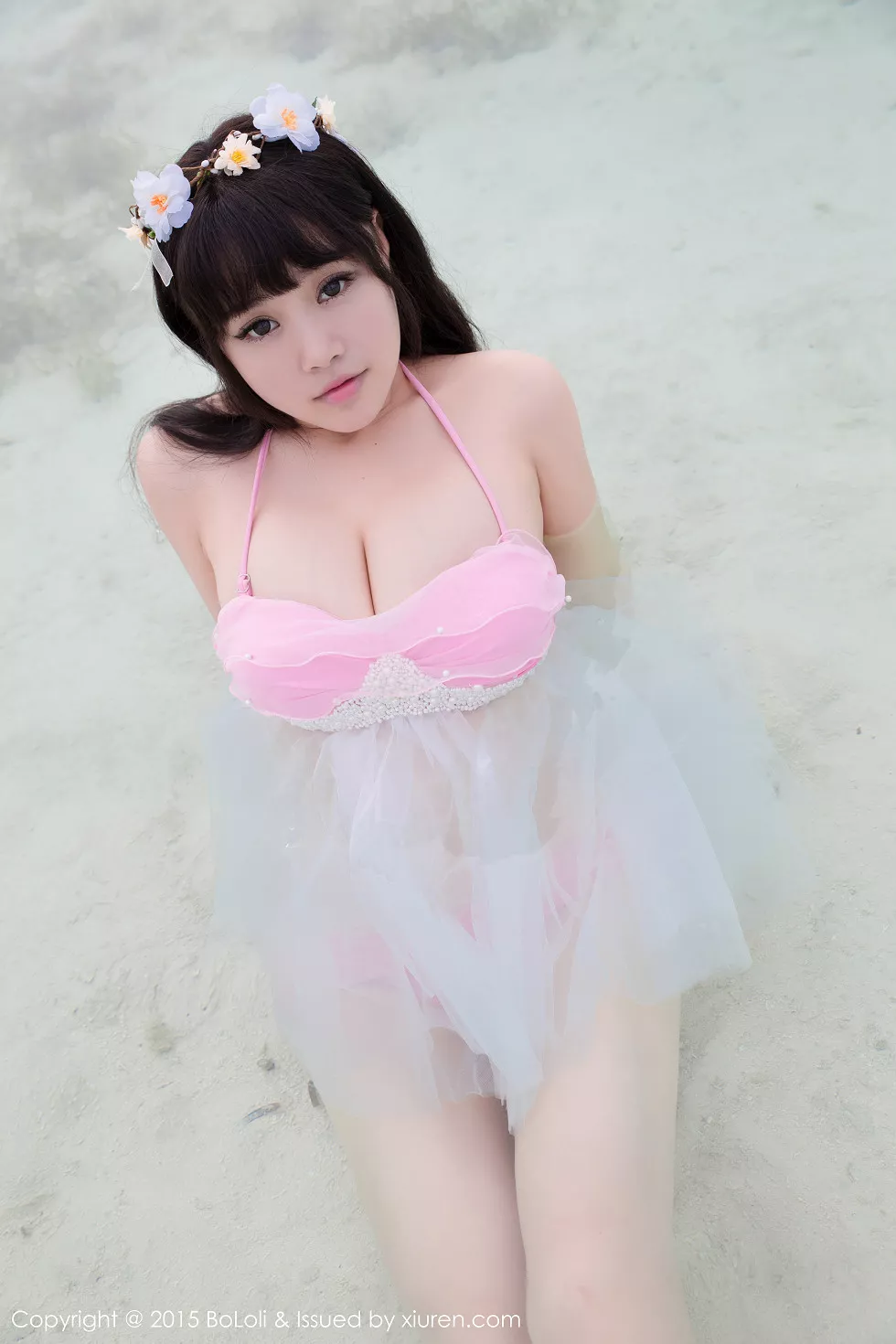 Xgyw.Org_[BoLoli波萝社]Vol.057_嫩模Barbie可儿泳池里性感比基尼半脱秀豪乳诱惑写真49P