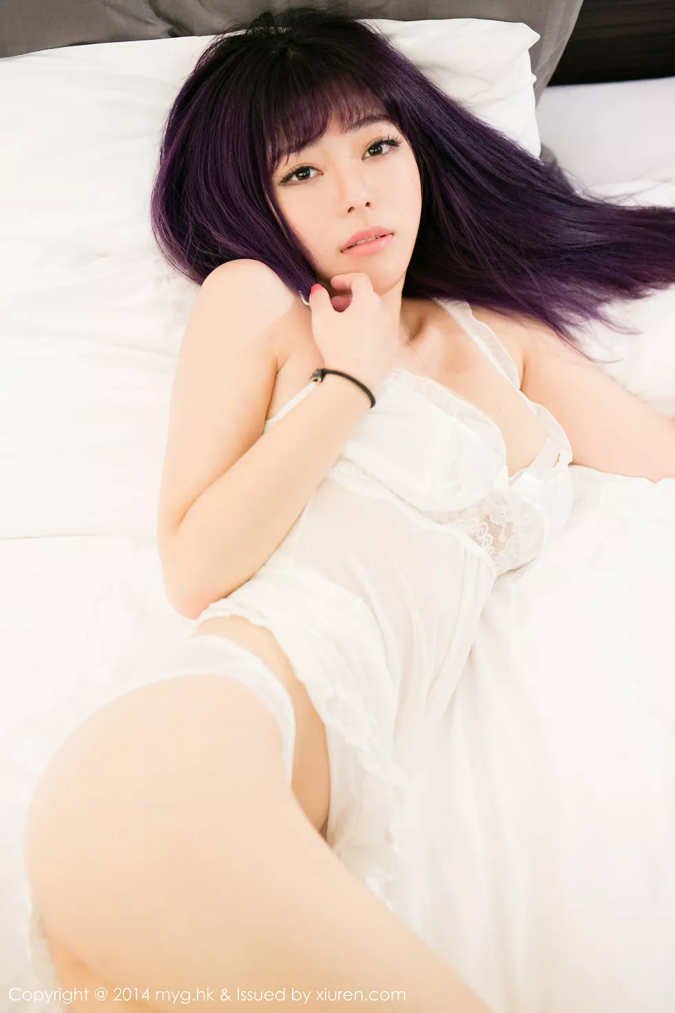 Xgyw.Org_[MyGirl美媛馆]Vol.076_嫩模刘飞儿Faye白色情趣睡裙蕾丝内裤豪乳诱惑写真67P