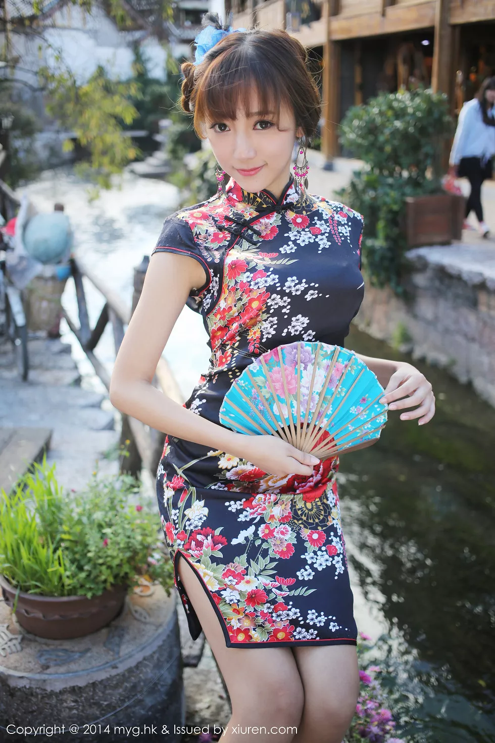 Xgyw.Org_[MyGirl美媛馆]Vol.080_嫩模王馨瑶yanni花色旗袍迷人风情靓丽性感写真56P