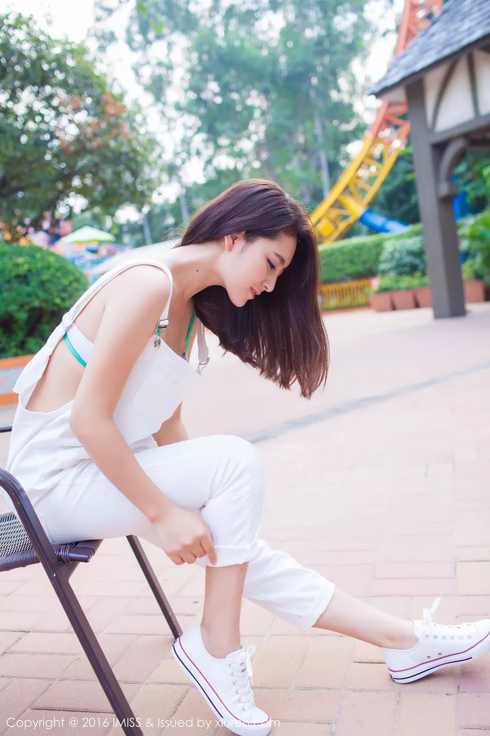 Xgyw.Org_[IMISS爱蜜社]Vol.066_嫩模夏茉GIGI豪车美女性感比基尼完美身材写真58P