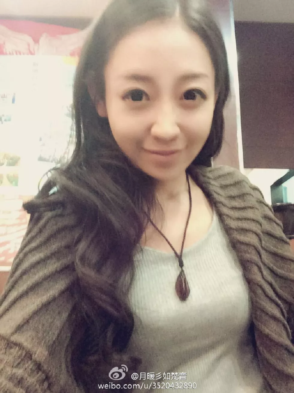 Xgyw.Org_微博女神月暖彡如梵音性感私房修长美腿写真171P