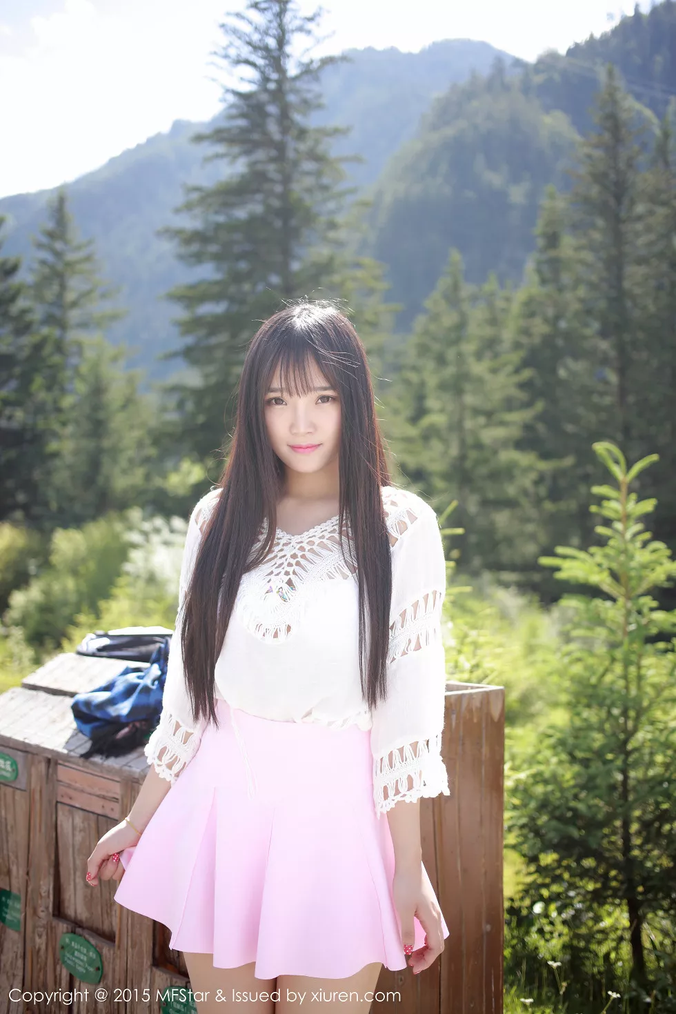 Xgyw.Org_[MFStar模范学院]Vol.015_嫩模夏瑶baby九寨沟旅拍浴缸里丰满身材撩人诱惑50P