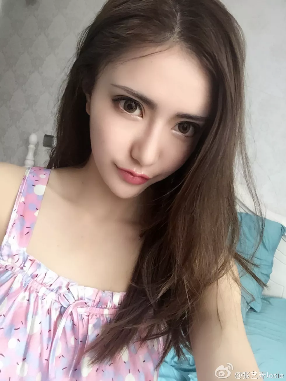 Xgyw.Org_嫩模张艺乔josie完美身材海量微博卖萌性感写真275P