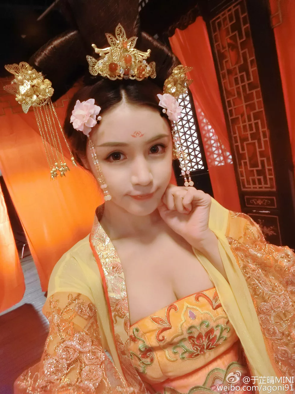 Xgyw.Org_知名嫩模于芷晴Mini完美身材性感迷人微博海量写真153P