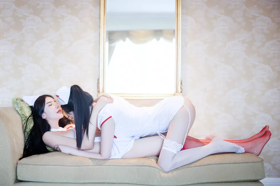 Xgyw.Org_推女郎第特辑_推女郎李丽莎and顾欣怡私人订制无S光水果姐妹花写真56P