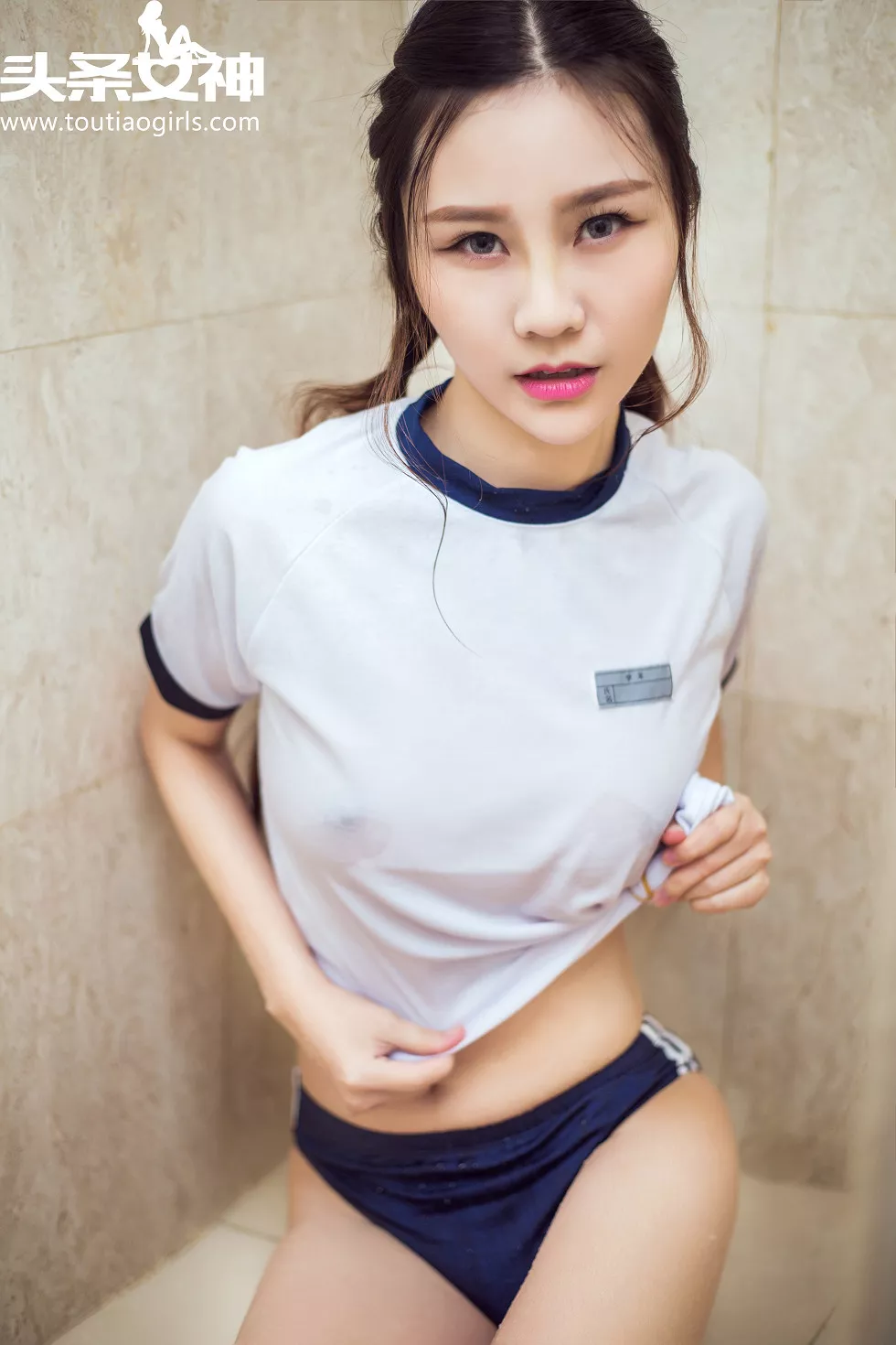 Xgyw.Org_[Toutiao头条女神]No.132_嫩模周思超浴室里湿身美乳凸点诱惑写真30P
