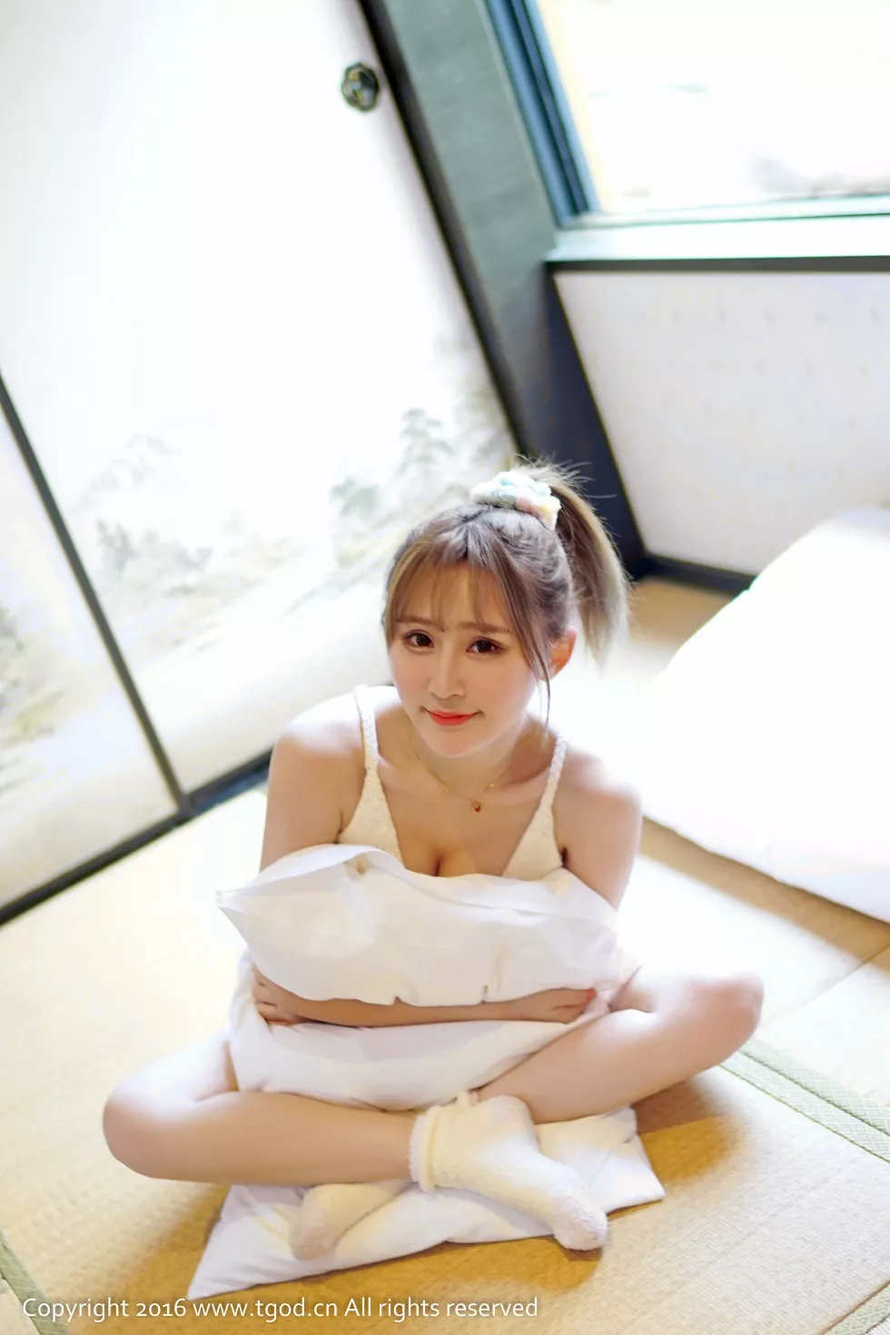 Xgyw.Org_[TGOD推女神]2016.02.26_呆萌小公主陈雨涵独家旅拍泳池性感内衣湿身诱惑写真59P