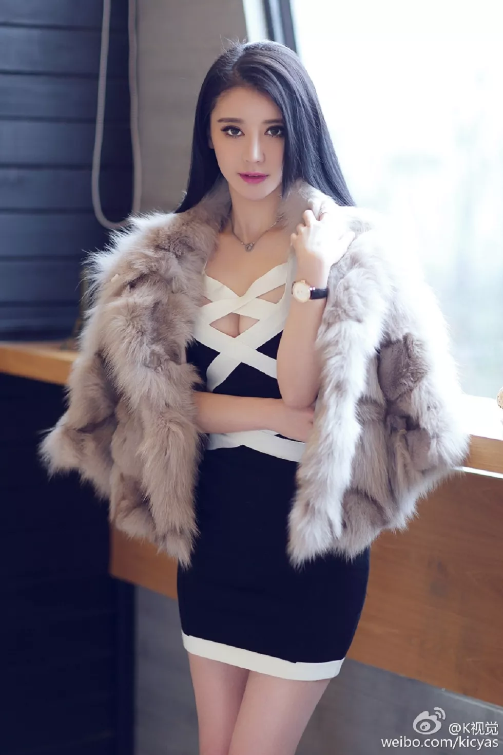 Xgyw.Org_靓丽美颜摄影K视觉大胸豪乳妹子海量微博写真189P
