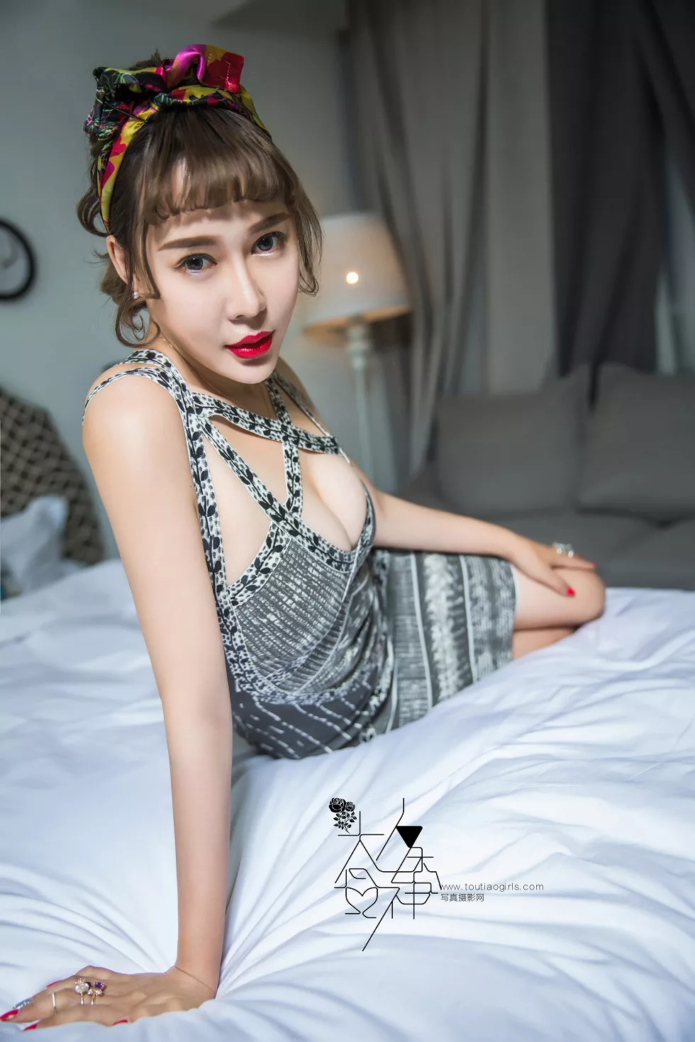 Xgyw.Org_[Toutiao头条女神]No.198_嫩模美汐居家私房情趣内衣秀完美身材傲人美乳诱惑写真20P