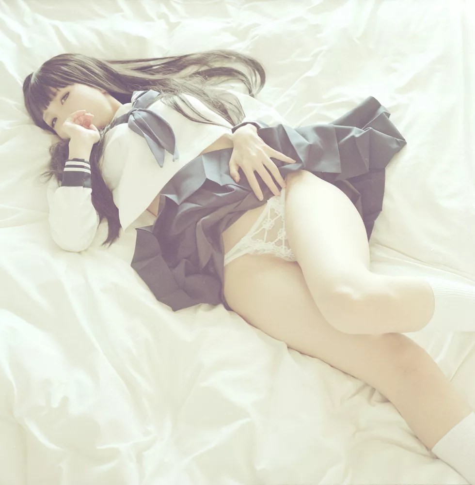 Xgyw.Org_Taro少女学生制服浴室湿身诱惑写真集135P