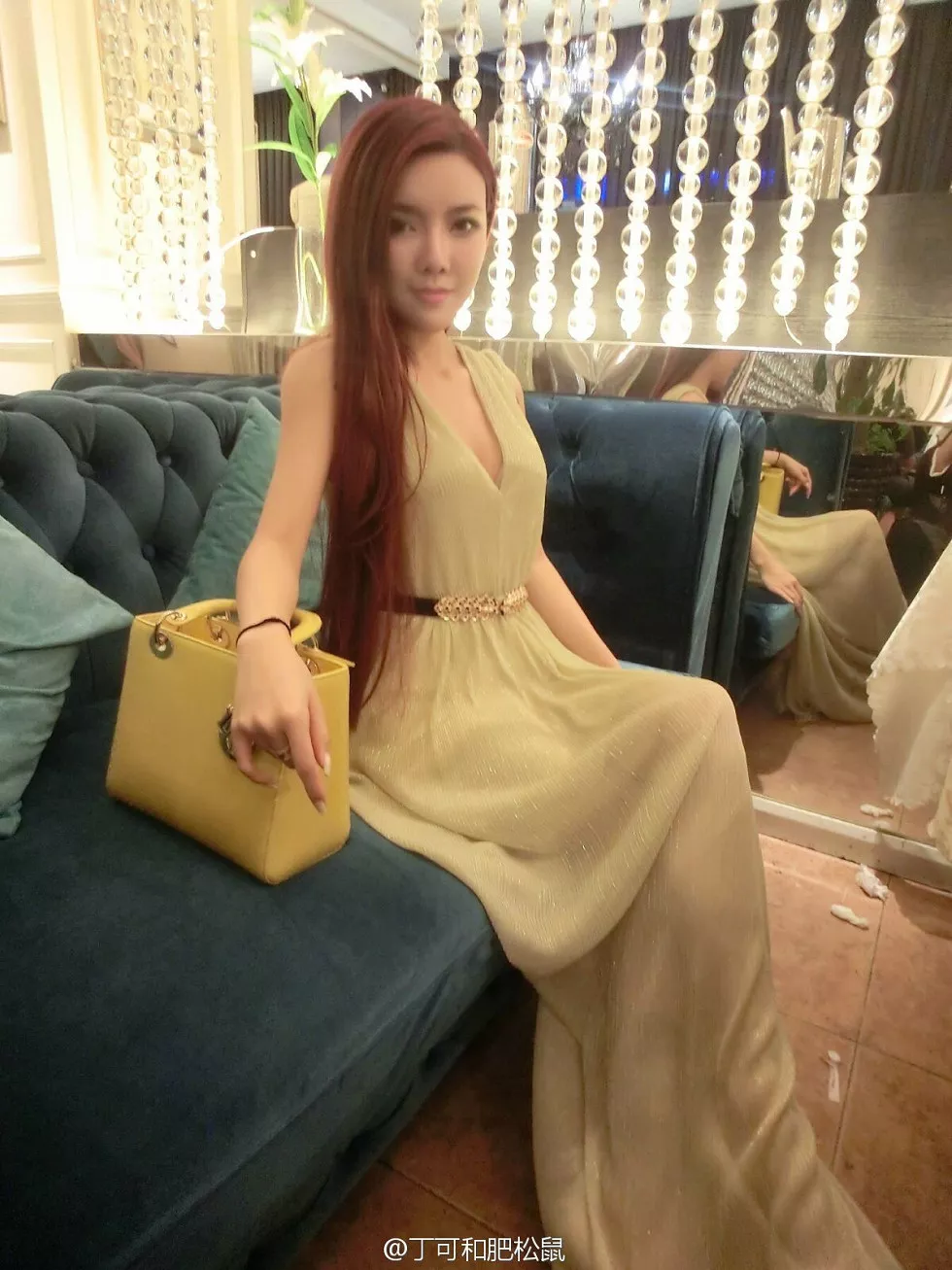 Xgyw.Org_嫩模丁可和肥松鼠黑丝辣妈纹身美腿性感迷人海量写真500P