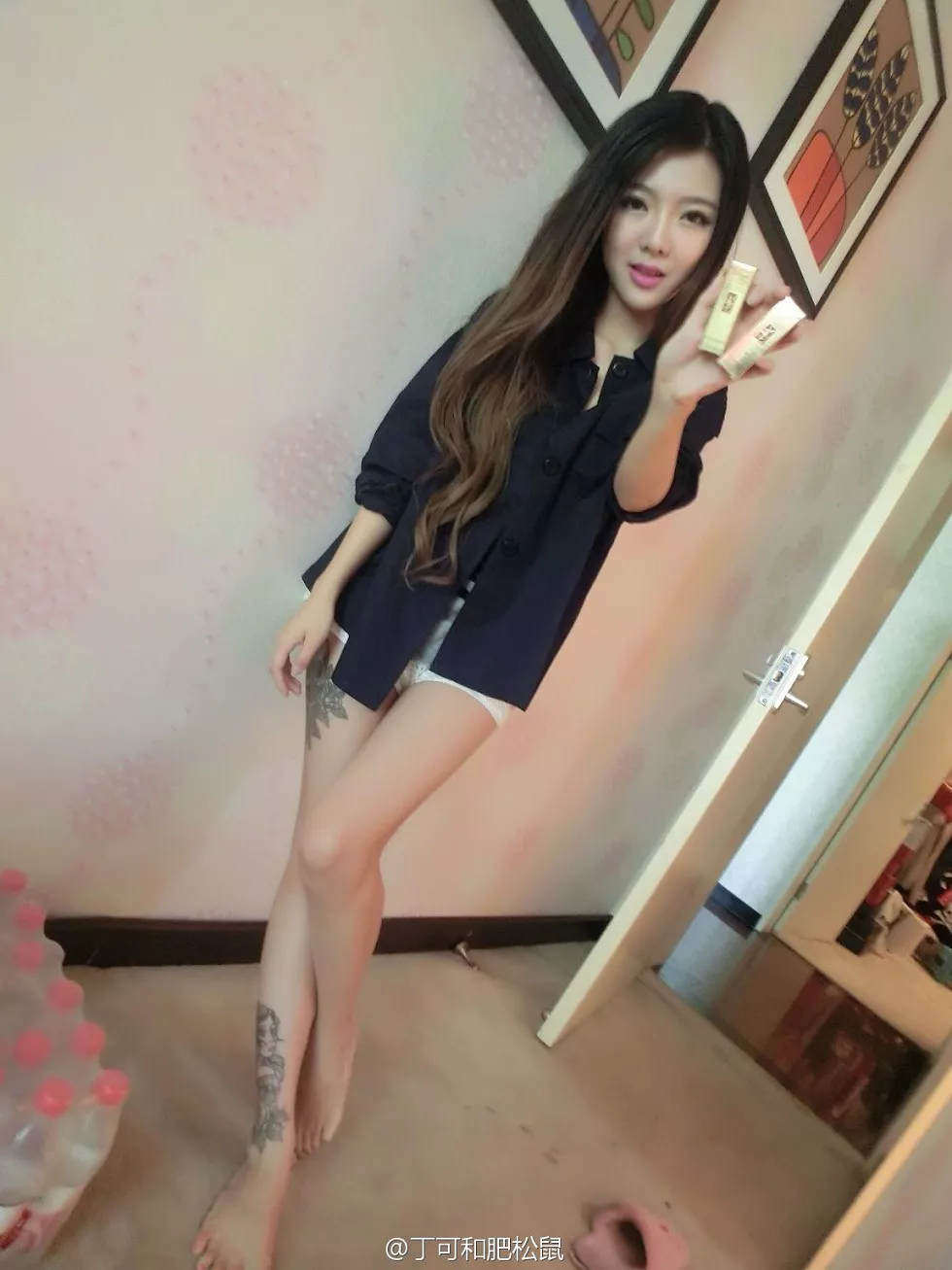 Xgyw.Org_嫩模丁可和肥松鼠黑丝辣妈纹身美腿性感迷人海量写真500P
