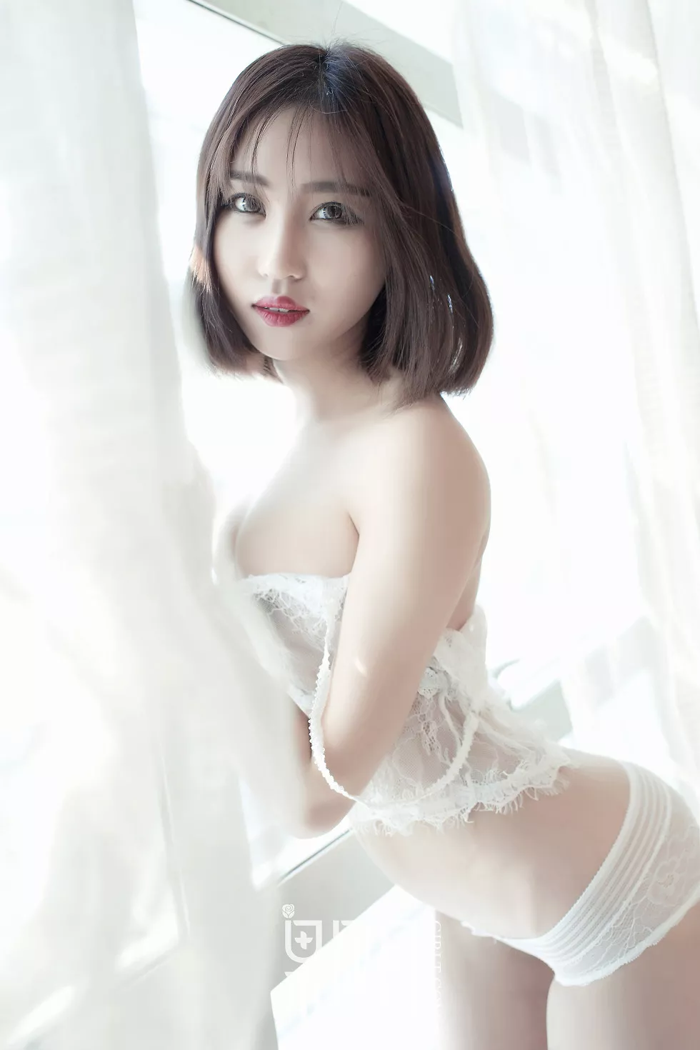 Xgyw.Org_[GIRLT果团网]NO.016_大美妞于瑞黑色皮衣吊带丝袜情趣内衣+蕾丝透明内衣诱惑写真55P