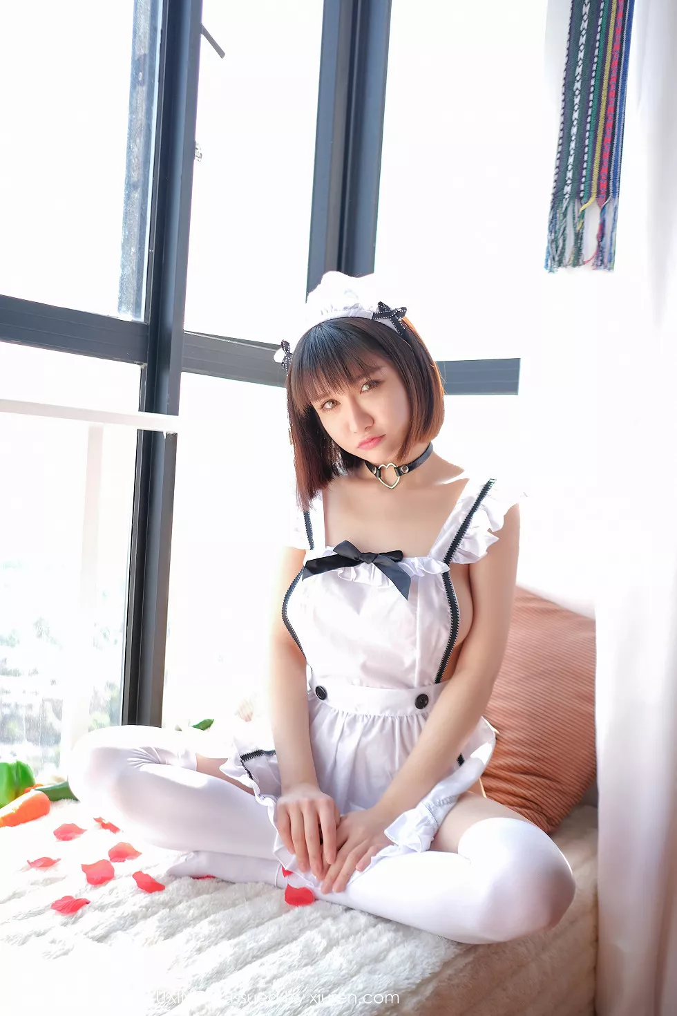 Xgyw.Org_[UXING优星馆]Vol.058_嫩模K8傲娇萌萌居家女仆装侧露美乳黄瓜主题撩人诱惑写真40P