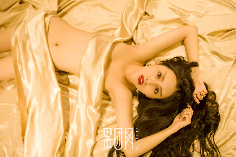 Xgyw.Org_[GIRLT果团网]NO.041_嫩模陈迪娅大尺度全裸上身手握豪乳玉体横陈撩人诱惑写真76P