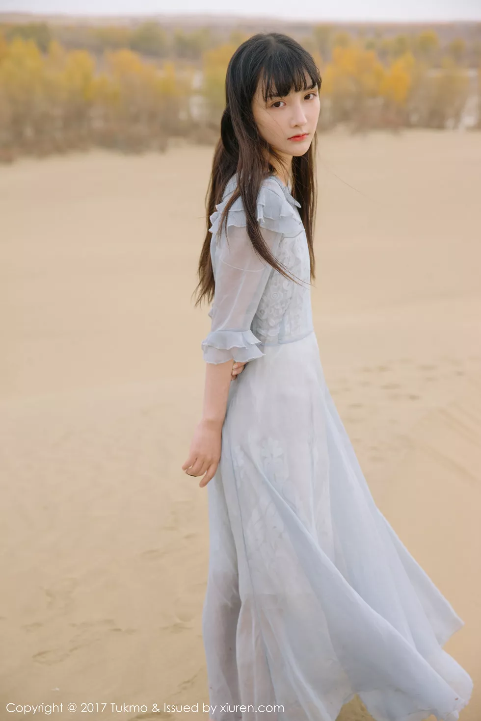 Xgyw.Org_[Tukmo兔几盟]Vol.104_美女主播之应沙漠旅拍清新连身裙系列唯美迷人写真40P