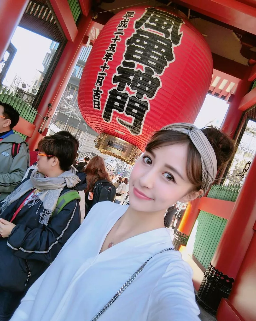 Xgyw.Org_台湾虎航航空千年一遇空姐高钰雯性感私房写真50P