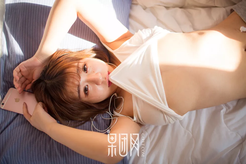 Xgyw.Org_[GIRLT果团网]熊川纪信No.007_萝莉星野千美奈白色吊带真空背心秀巨乳诱惑写真38P