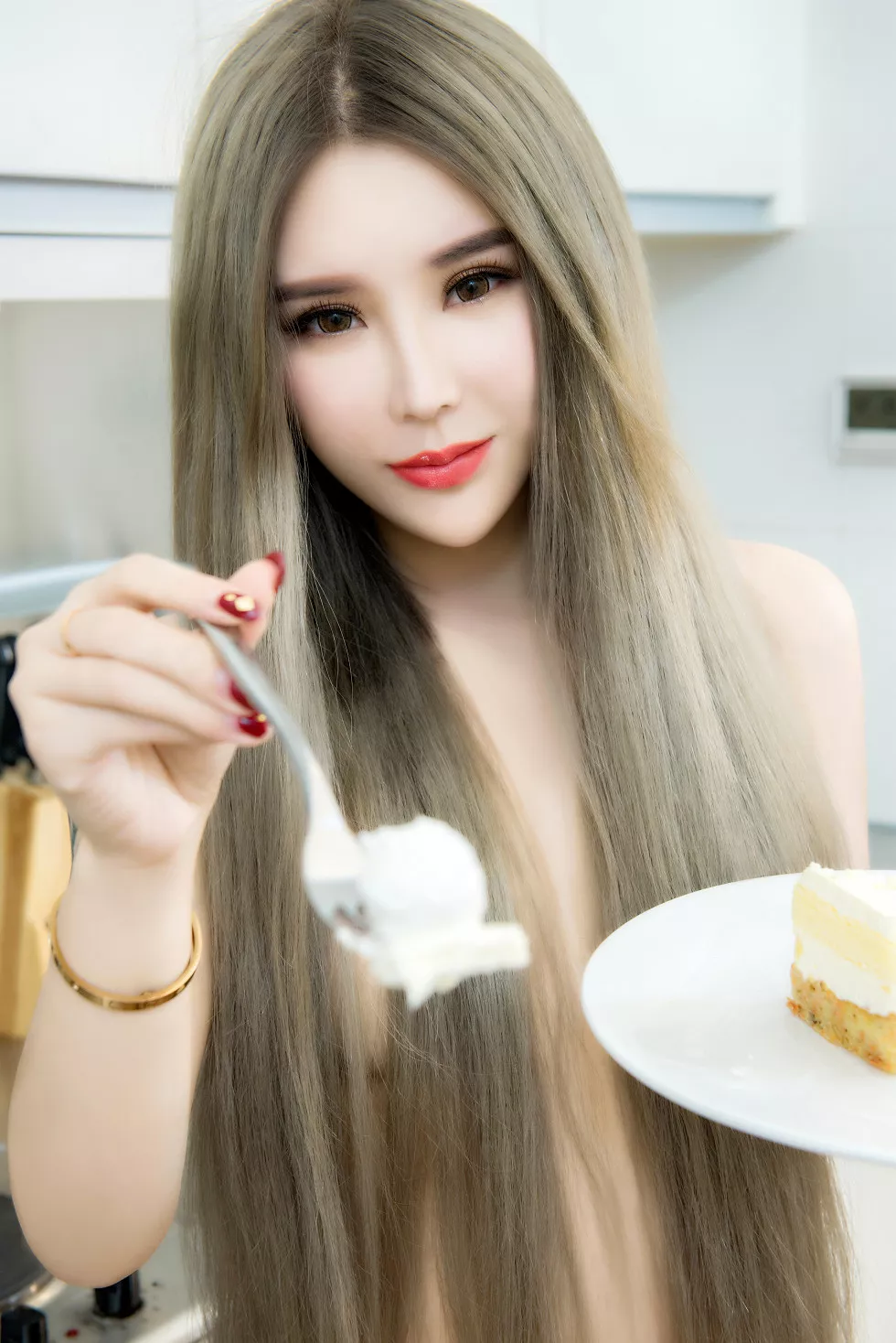 Xgyw.Org_[SLADY猎女神]NO.009_嫩模爱丽莎居家性感私房内衣全裸上身秀发遮点撩人诱惑写真58P