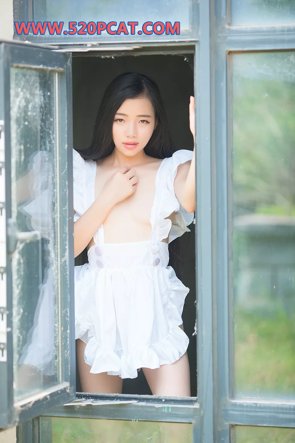Xgyw.Org_[PartyCat轰趴猫]No.095_女仆装美女户外真空大胆露出全裸下身露毛喷血诱惑写真36P