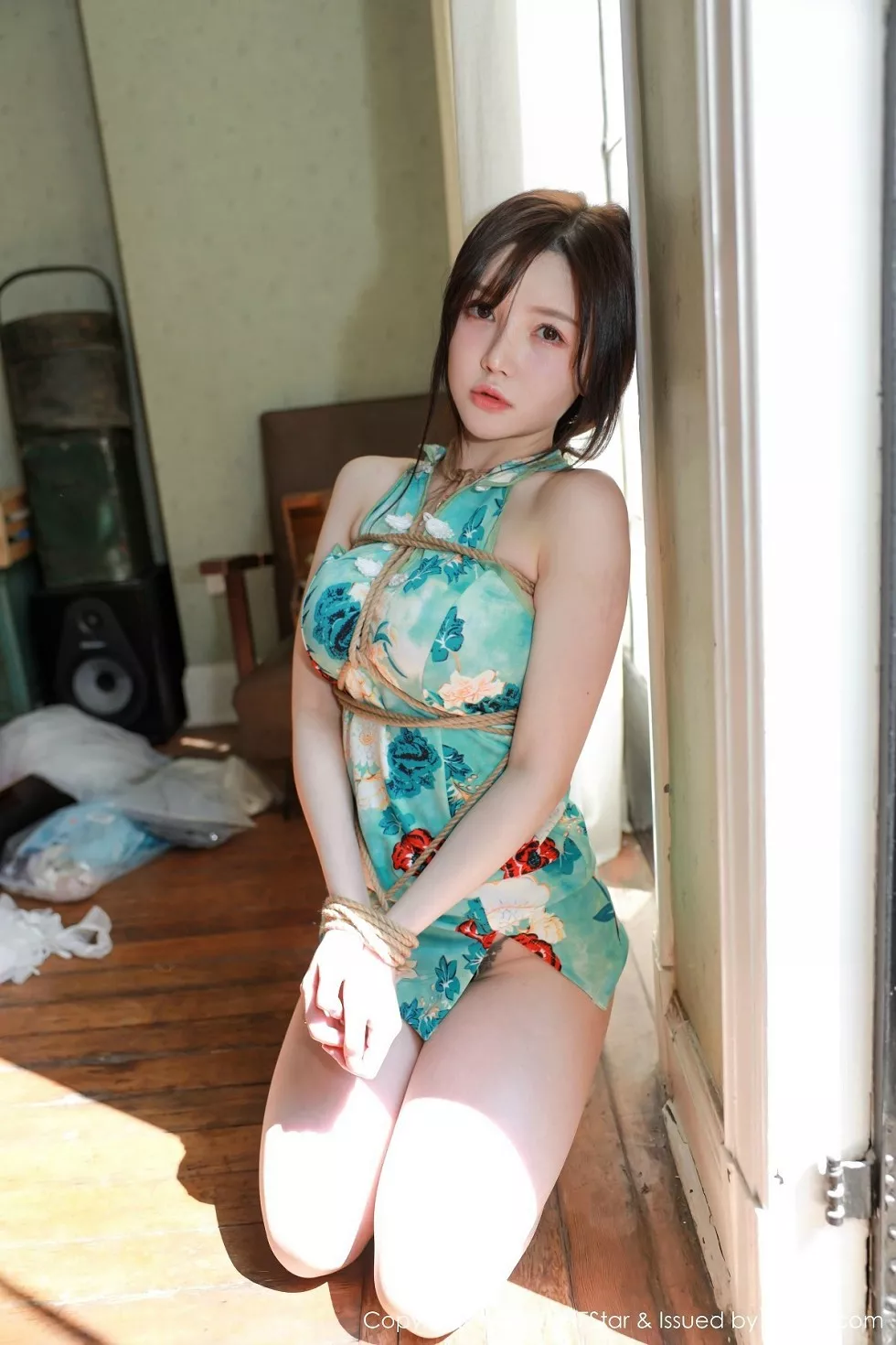 Xgyw.Org_[MFStar模范学院]Vol.293_女神糯美子Mini私房古韵旗袍情趣捆绑艺极致丝袜诱惑写真56P