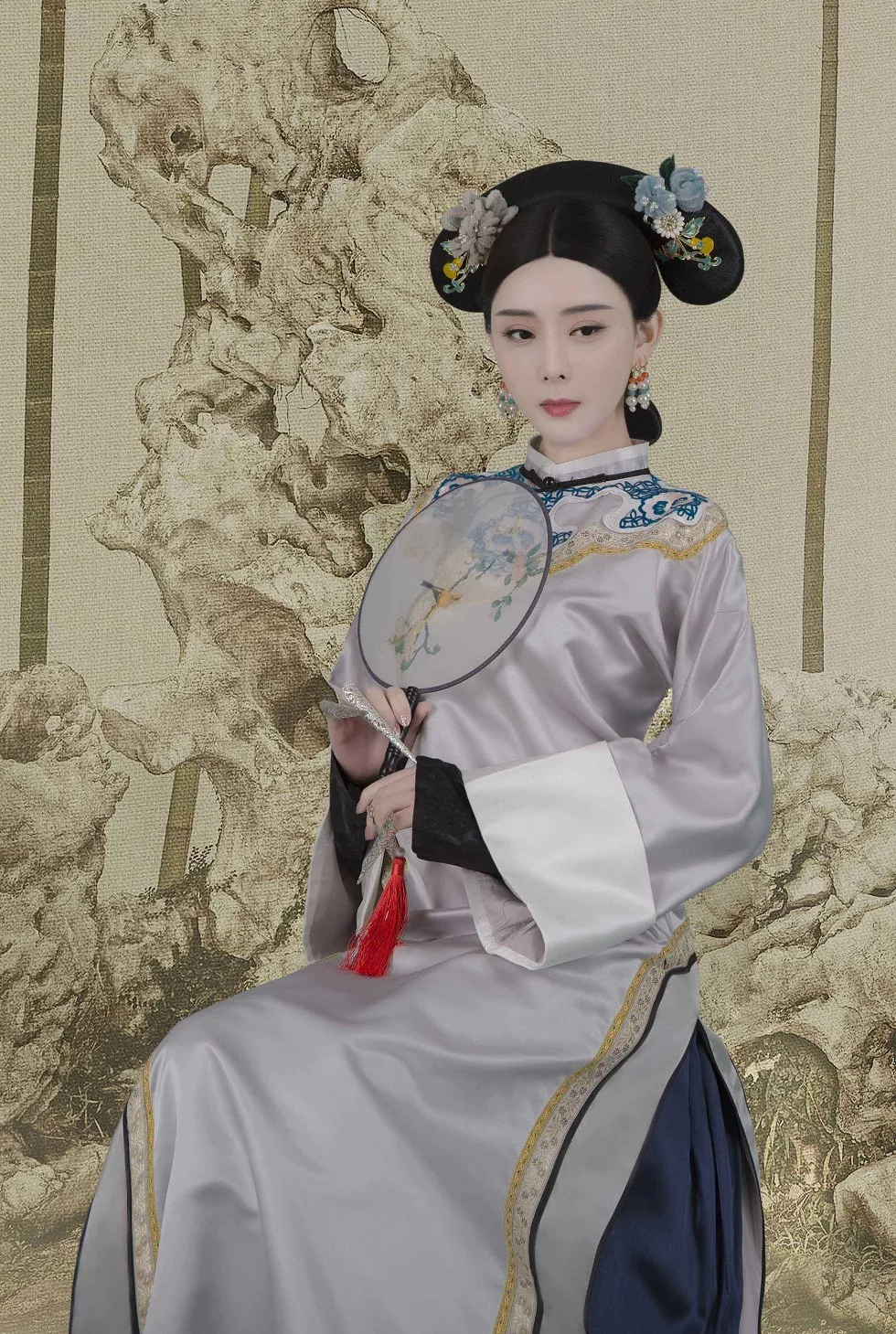 Xgyw.Org_[Toutiao头条女神]No.789_嫩模莫晓希私房古典服饰真空半脱露美背性感写真21P