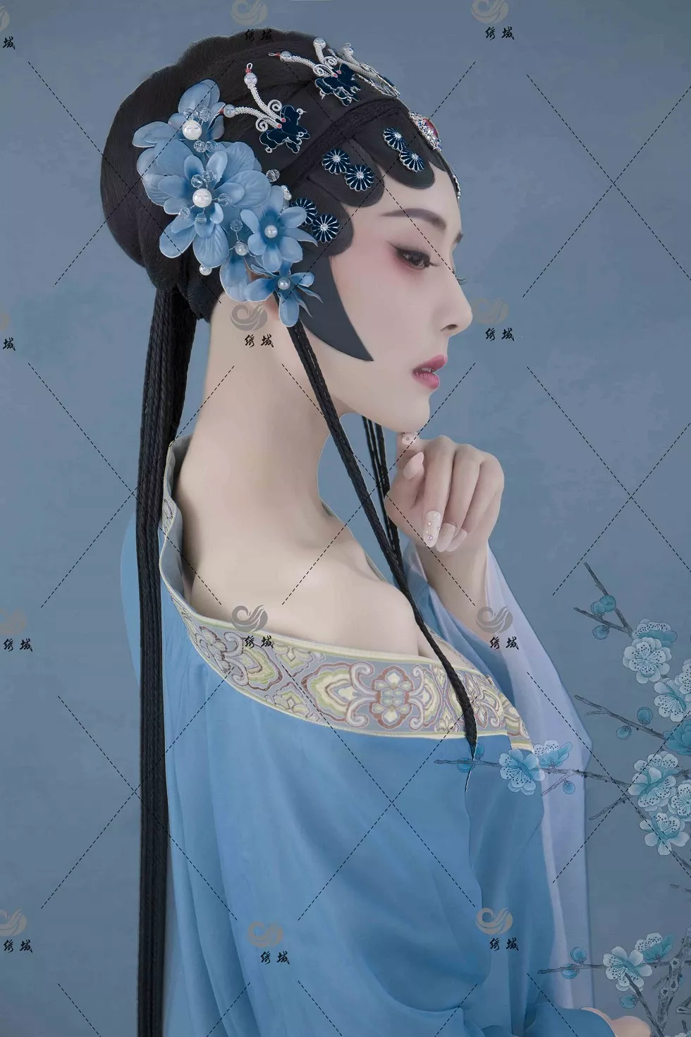 Xgyw.Org_[Toutiao头条女神]No.789_嫩模莫晓希私房古典服饰真空半脱露美背性感写真21P