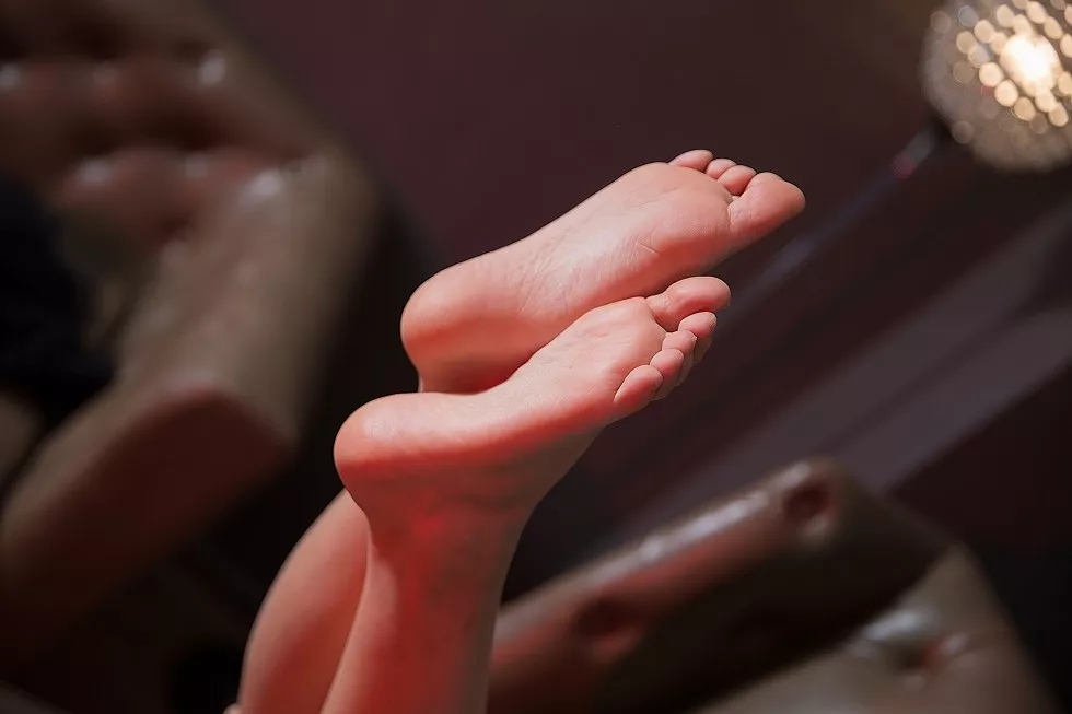 Xgyw.Org_[Toutiao头条女神]No.812_嫩模小蛮妖私房黑色薄纱内衣秀豪乳遮点极致诱惑写真50P