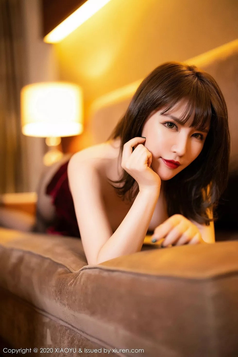 Xgyw.Org_[XiaoYu画语界]Vol.316_嫩模夏小雅私房超低胸礼服配无内黑丝裤袜极致魅惑写真58P