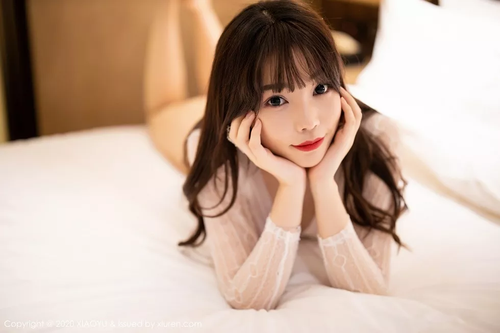 Xgyw.Org_[XiaoYu画语界]Vol.329_女神芝芝Booty私房脱牛仔短裤黑丝渔网秀翘臀极致诱惑写真74P