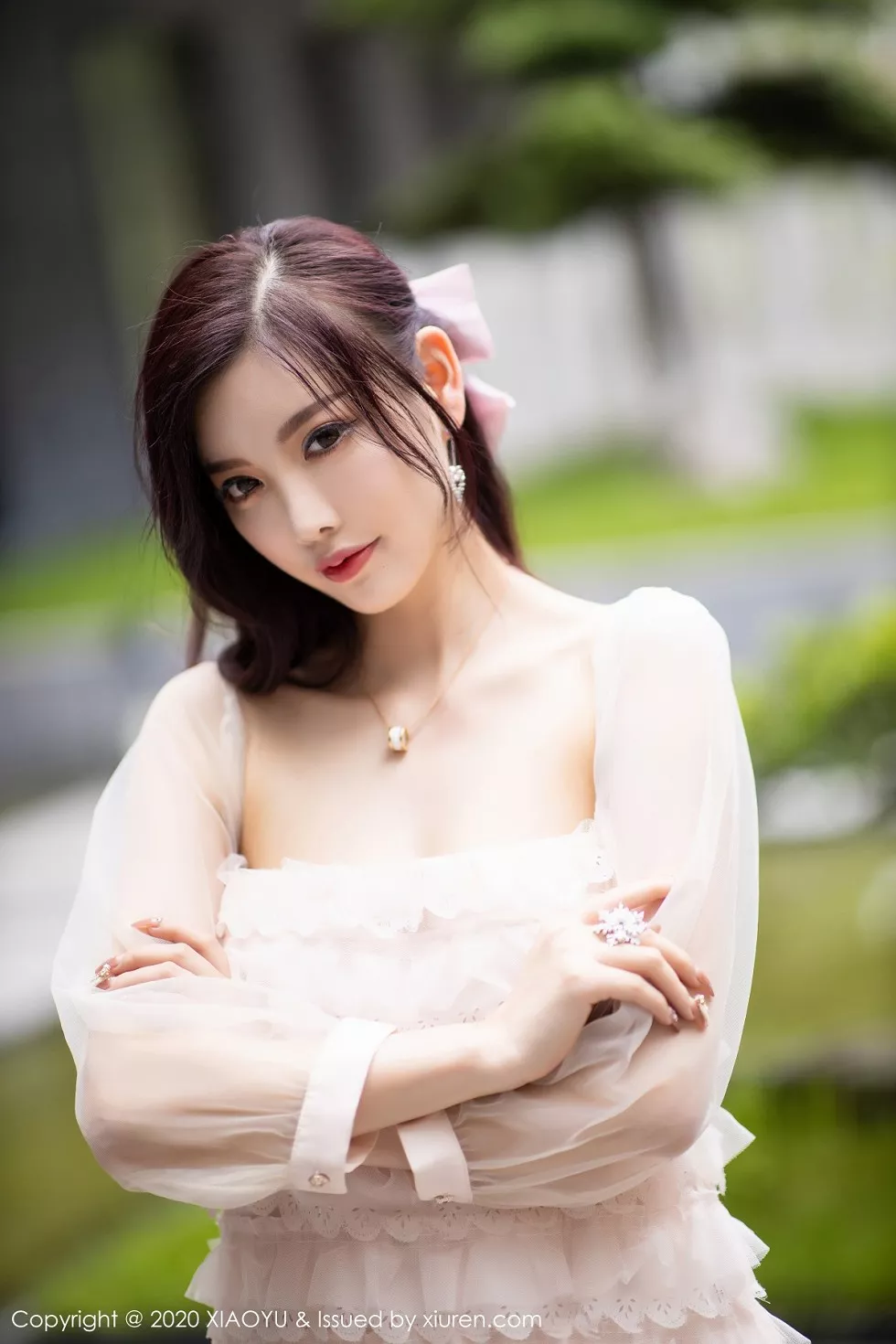 Xgyw.Org_[XiaoYu画语界]Vol.358_女神杨晨晨sugar阳朔旅拍粉色运动内衣秀魔鬼身材诱惑写真70P