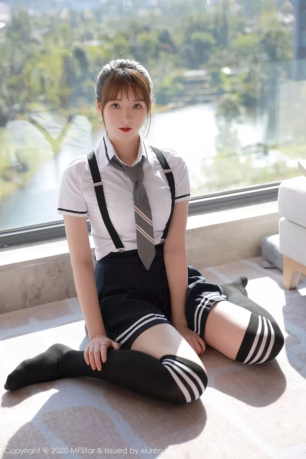 Xgyw.Org_[MFStar模范学院]Vol.390_嫩模yoo优优四川旅拍学院风校服主题半脱露性感内衣写真67P
